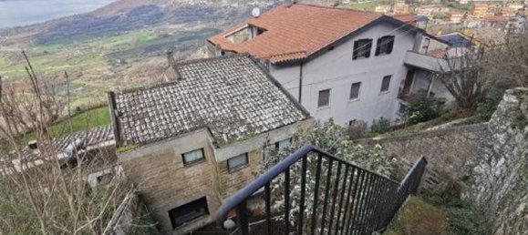 7 rooms Apartment in Montefiascone, Italy No. 199115 6