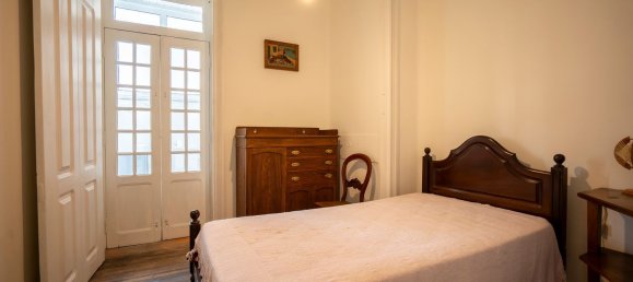 1092m² Building in Viseu, Portugal No. 51200 21