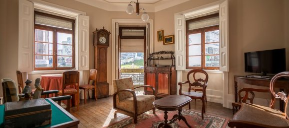 1092m² Building in Viseu, Portugal No. 51200 10