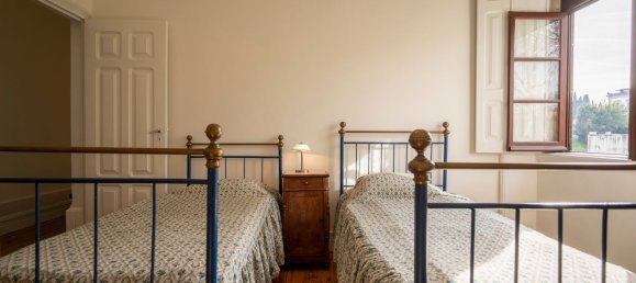 1092m² Building in Viseu, Portugal No. 51200 40