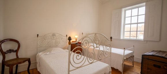 1092m² Building in Viseu, Portugal No. 51200 42