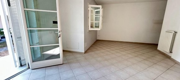 7-Zimmer Villa in Pisa, Italy, Nr. 303767 2