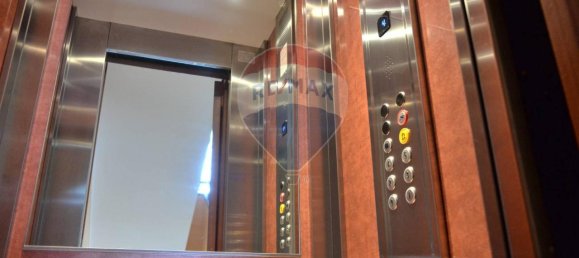 3 rooms Apartment in Turin, Italy No. 83635 7