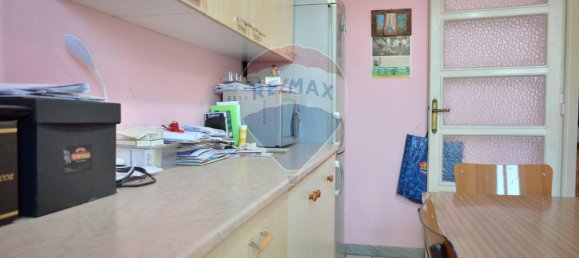 3 rooms Apartment in Turin, Italy No. 83635 16