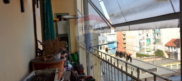 3 rooms Apartment in Turin, Italy No. 83635 18