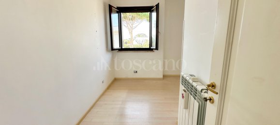 Villa de 7 habitaciónes en Fiumicino, Italy No. 144975 17