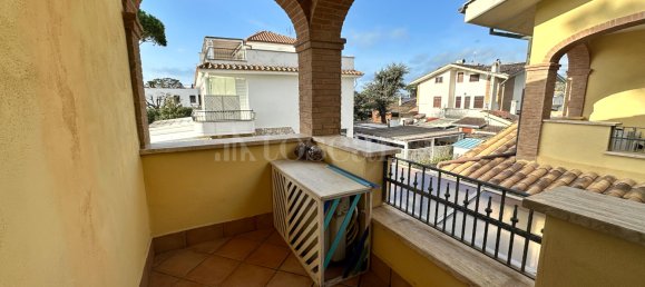 Villa de 7 habitaciónes en Fiumicino, Italy No. 144975 21