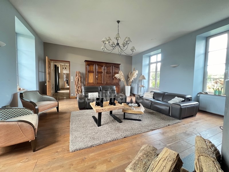 Casa T8 em Hesdin-l'Abbe, France N.º 53641