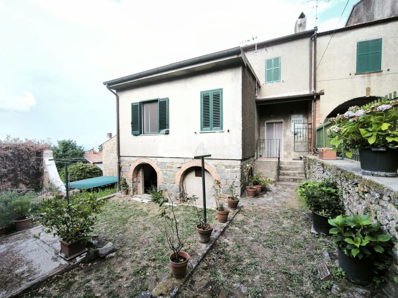 5 rooms Apartment in Castiglione della Pescaia, Italy No. 261422