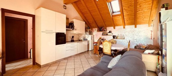 3 rooms Apartment in Casatenovo, Italy No. 228391 18