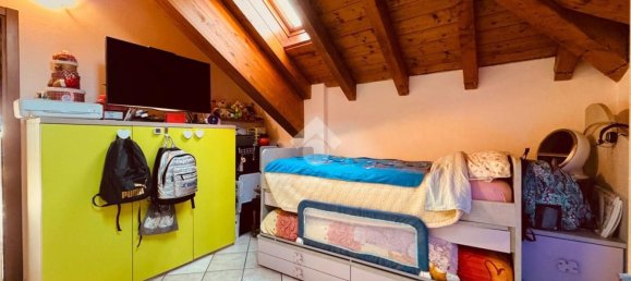 3 rooms Apartment in Casatenovo, Italy No. 228391 4