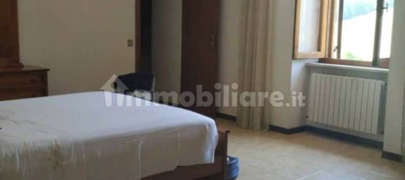 4 bedrooms House in Spoleto, Italy No. 102081 8