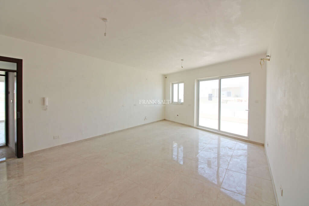 3 bedrooms Penthouse in Zebbug, Malta No. 1248