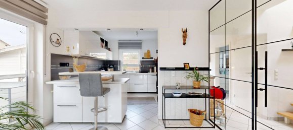 Дом с 4 комнатами в Фюрт, Германия № 59135 3