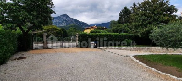 Вилла с 10 спальнями в Порденоне, Италия № 131444 26