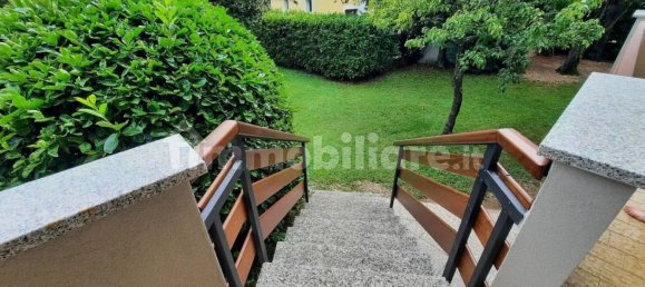 Вилла с 10 спальнями в Порденоне, Италия № 131444 12