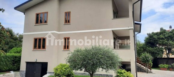 Вилла с 10 спальнями в Порденоне, Италия № 131444 22