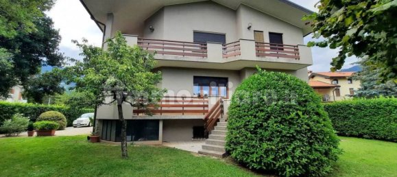 Вилла с 10 спальнями в Порденоне, Италия № 131444 7