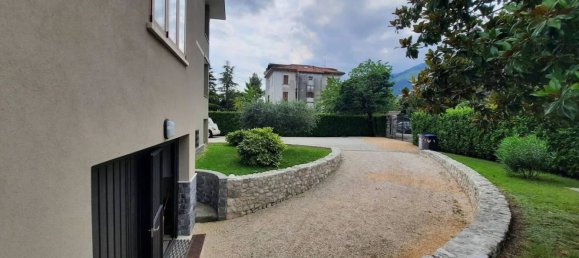 Вилла с 10 спальнями в Порденоне, Италия № 131444 3