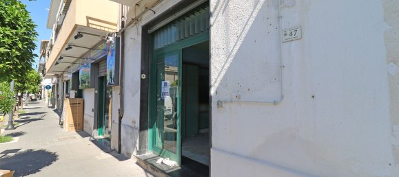 89m² Commercial property in Agropoli, Italy No. 298781 20