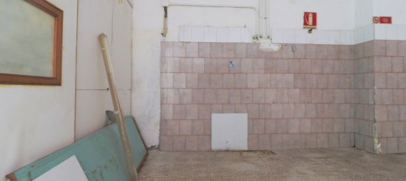 89m² Commercial property in Agropoli, Italy No. 298781 13