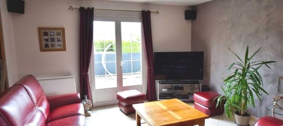 4 bedrooms Villa in Saint-Sulpice-sur-Risle, France No. 197767 5