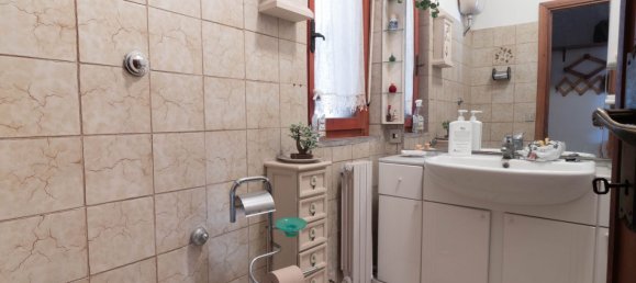 Вилла с 6 комнатами в Латина, Италия № 266031 18