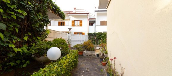 Вилла с 6 комнатами в Латина, Италия № 266031 43