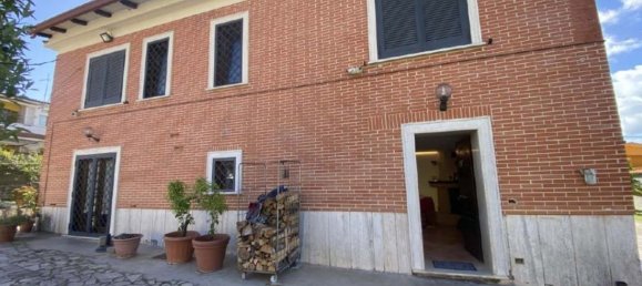 5غرفة شقة في Pomezia, Italy رقم 4526 3