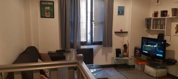 1 bedroom Apartment in Paris, France No. 314833 2