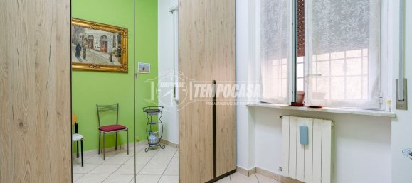 Квартира с 3 комнатами в Каронно Пертузелла, Италия № 283247 20