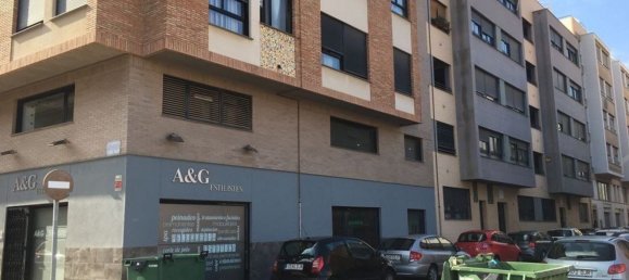 218m² Commercial property in Almassora, Spain No. 95737 2