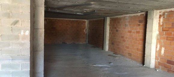 218m² Commercial property in Almassora, Spain No. 95737 11