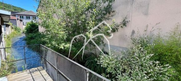 3 Schlafzimmer Haus in Darnetal, France, Nr. 313837 2