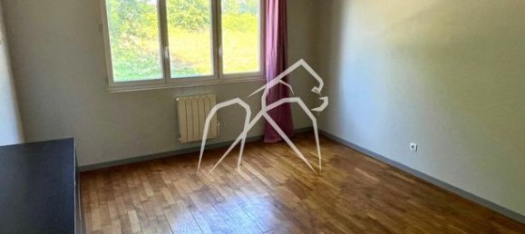 3 Schlafzimmer Haus in Darnetal, France, Nr. 313837 8