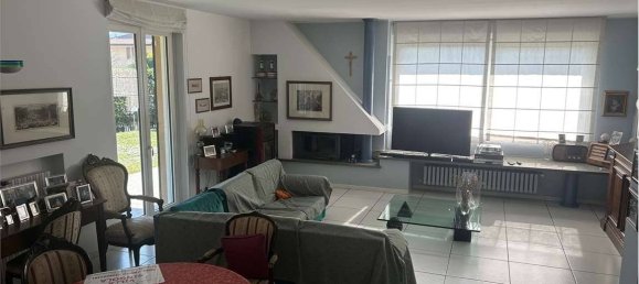 5 Schlafzimmer Villa in Albano Sant'Alessandro, Italy, Nr. 291168 6