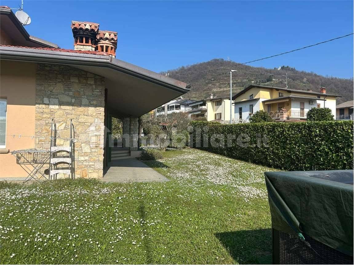 5 Schlafzimmer Villa in Albano Sant'Alessandro, Italy, Nr. 291168