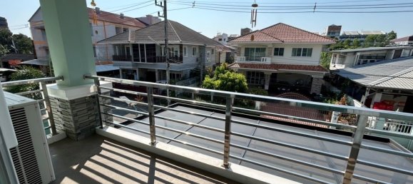 3 bedrooms House in Chiang Mai, Thailand No. 25495 2