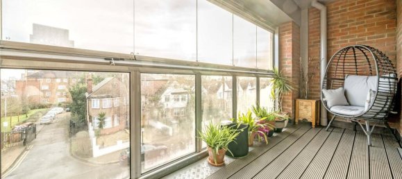 2 bedrooms Apartment in London, United Kingdom No. 12720 10