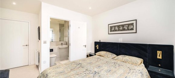 2 bedrooms Apartment in London, United Kingdom No. 12720 5