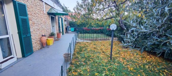 5 rooms Villa in Albenga, Italy No. 170907 5