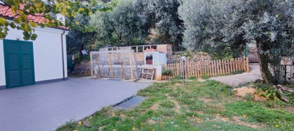 5 rooms Villa in Albenga, Italy No. 170907 4