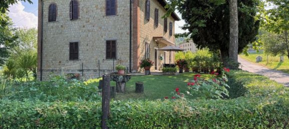 3 bedrooms House in Casina, Italy No. 321113 6