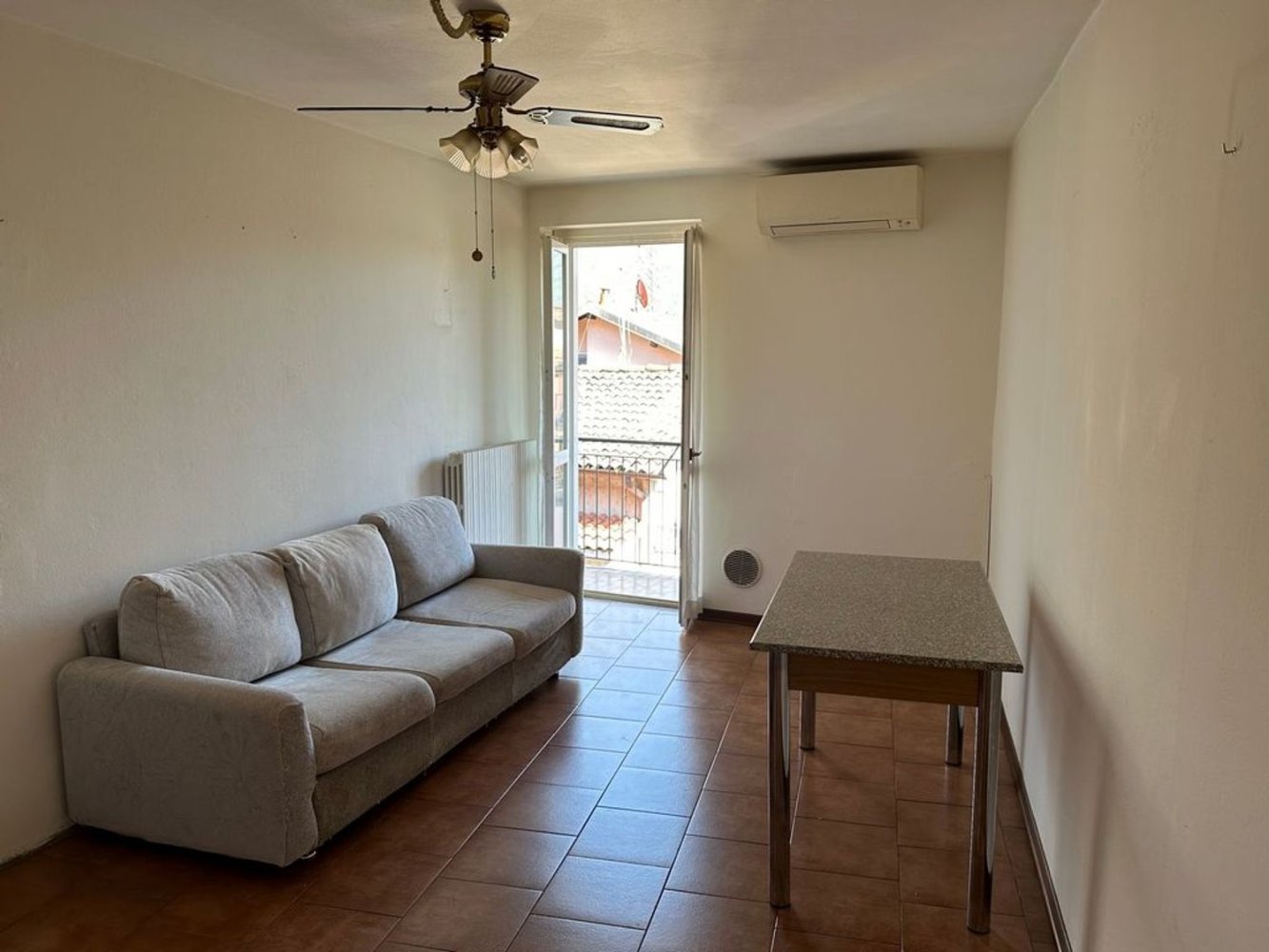 Apartamento de 2 divisões em Pescate, Italy N.º 85491