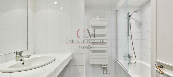 2 bedrooms Office in Versailles, France No. 188861 8