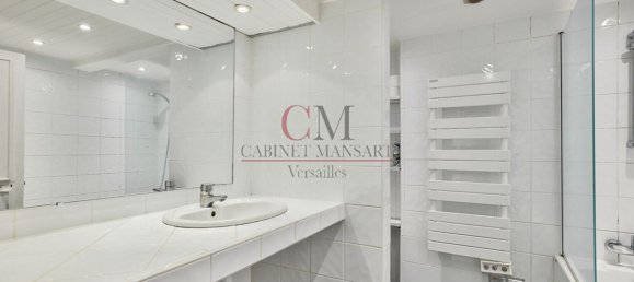 2 bedrooms Office in Versailles, France No. 188861 7