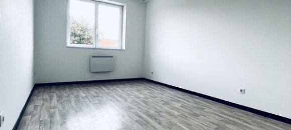 4 rooms House in La Bassee, France No. 363611 8