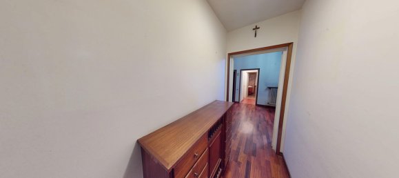 8 bedrooms Apartment in Prato, Italy No. 352979 13