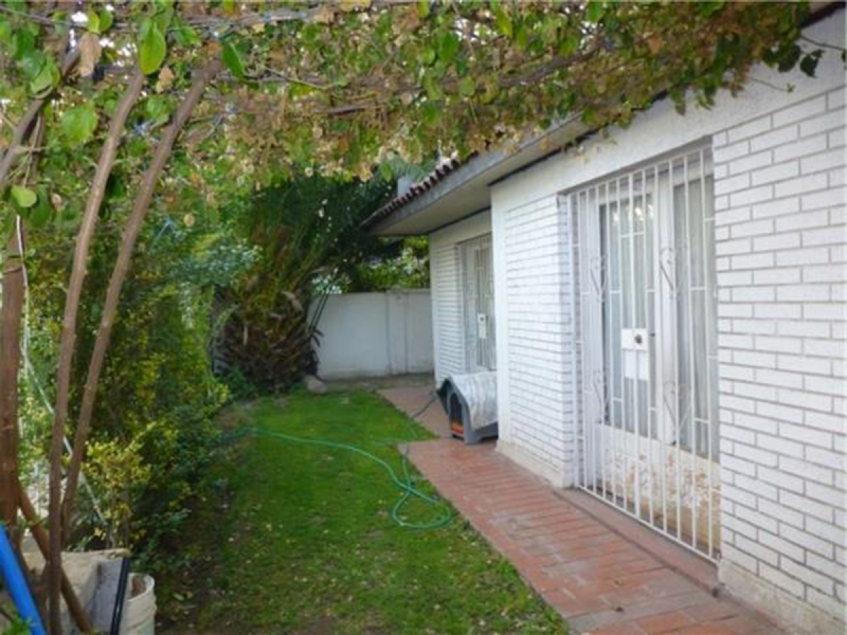 6 bedrooms House in Santiago, Chile No. 2886