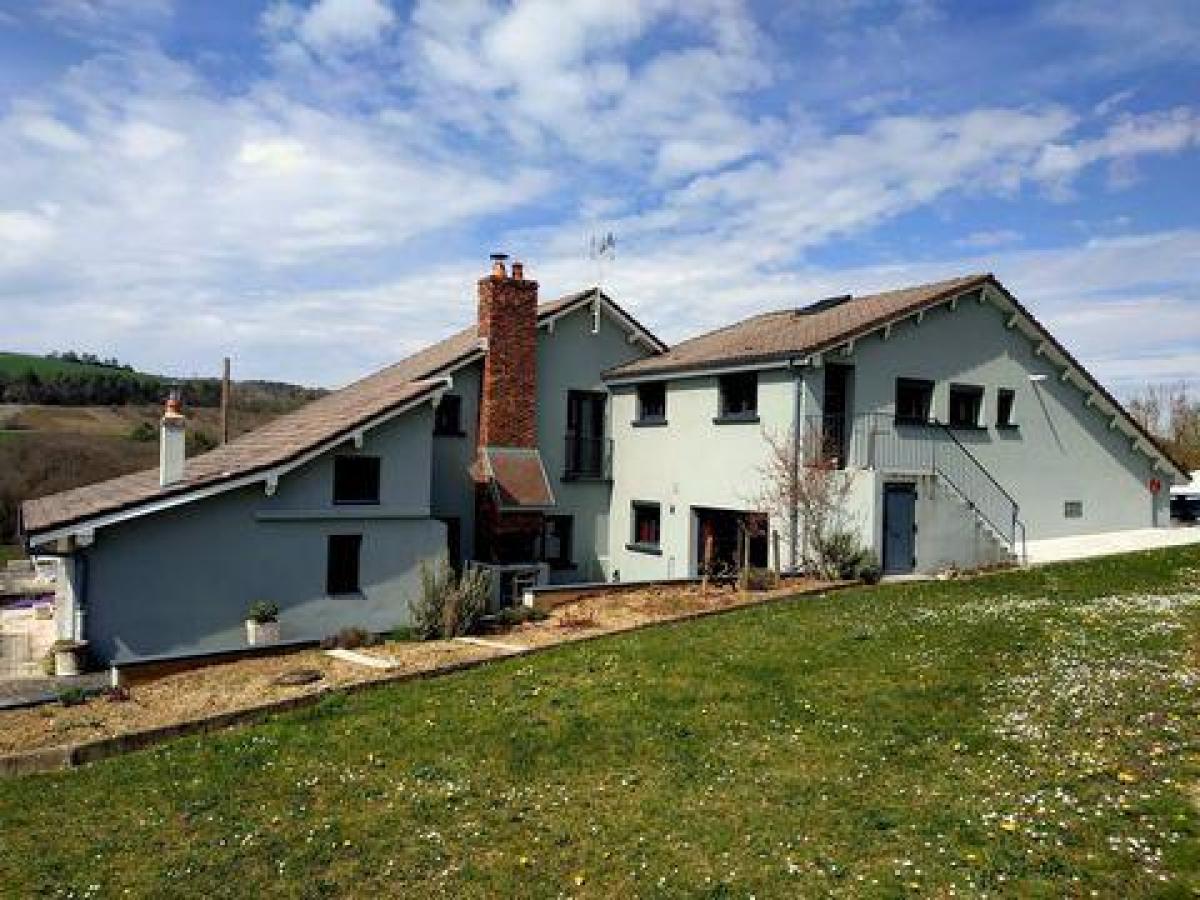 Casa de 3 dormitorios en Dijon, France No. 5431